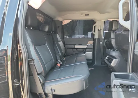 2023 Ford F450 Super Duty z USA, uszkodzony, nr VIN 1FT8W4DT6PEC14906